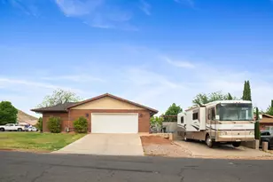 885 E Fort Pierce Dr, Saint George, UT 84790 - Photo 4