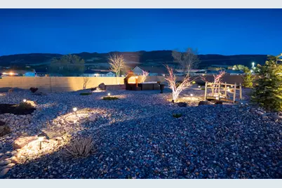 4302 N Tomahawk Dr, Enoch, UT 84721 - Photo 72