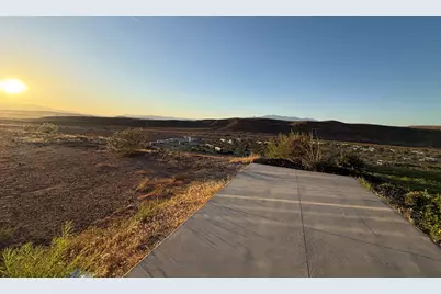 3677 E Archturus Dr, Saint George, UT 84790 - Photo 2