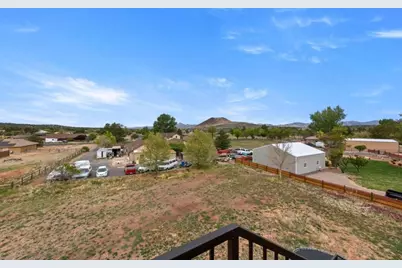 885 N Old Farms Rd, Dammeron Valley, UT 84783 - Photo 34