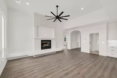 1928 N Chapman Dr, Washington, UT 84780 - Photo 10