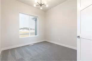 1263 N 3625 W Cir, Cedar City, UT 84721 - Photo 8