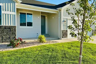 1230 N 3625 W Cir, Cedar City, UT 84721 - Photo 2