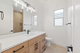 2240 W Sunbrook Dr, Saint George, UT 84770 - Photo 18