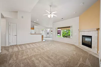 504 E Majestic Dr, Ivins, UT 84738 - Photo 4