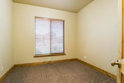 3879 London Ln, Santa Clara, UT 84765 - Photo 20