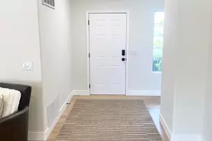 39 N Valley View Dr, Saint George, UT 84770 - Photo 4