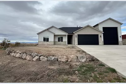 1799 E 5250 N, Enoch, UT 84721 - Photo 2