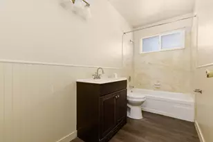 577 W 400 S, Hurricane, UT 84737 - Photo 8