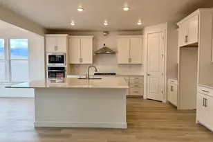 1546 S 4000 W, Hurricane, UT 84737 - Photo 2