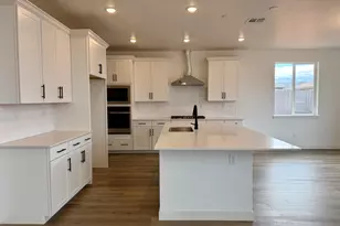 1504 S 4000 W, Hurricane, UT 84737 - Photo 2