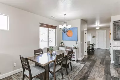 533 N Creek Ridge Cir, Washington, UT 84780 - Photo 6