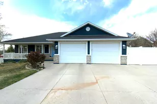 1946 W 500 Circle, Cedar City, UT 84720 - Photo 2