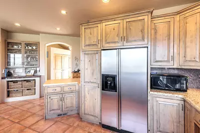 404 N Pinion Hills Dr, Dammeron Valley, UT 84783 - Photo 18