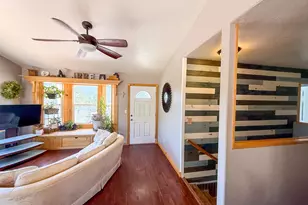 425 E Mule Deer Rd, Central, UT 84722 - Photo 8