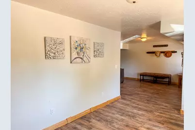 425 E Mule Deer Rd, Central, UT 84722 - Photo 34
