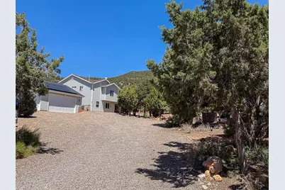 425 E Mule Deer Rd, Central, UT 84722 - Photo 46