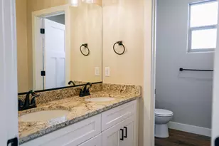 579 N Staci Dr, Hurricane, UT 84737 - Photo 32