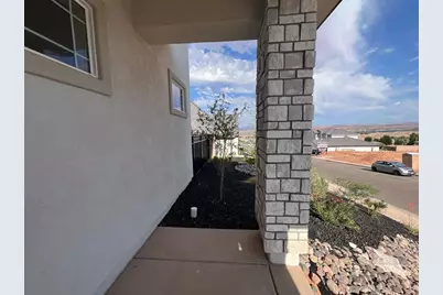 1592 E Black Brush Dr, Washington, UT 84780 - Photo 14