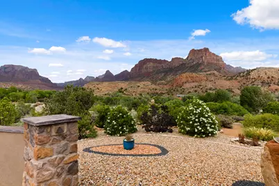 34 Valley View Dr, Springdale, UT 84767 - Photo 36