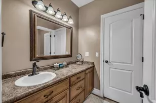 811 E Canyon Ridge Dr, Cedar City, UT 84721 - Photo 36