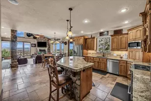 811 E Canyon Ridge Dr, Cedar City, UT 84721 - Photo 14