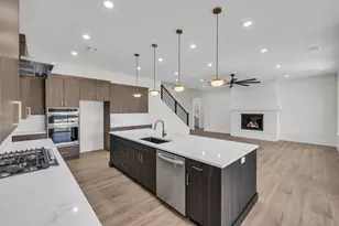 21 W Elinor Ln, Washington, UT 84780 - Photo 10