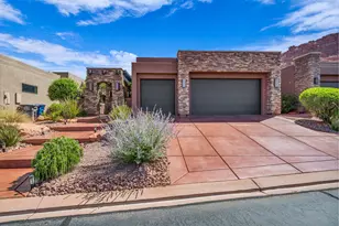 2139 W Cougar Rock Cir, Saint George, UT 84770 - Photo 2