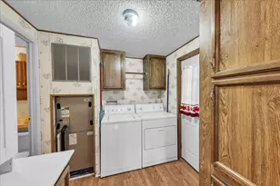 1360 N Dixie Downs Rd, Saint George, UT 84770 - Photo 14