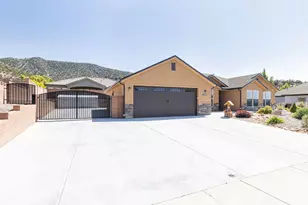 1054 E Ashdown Forest Rd, Cedar City, UT 84721 - Photo 4