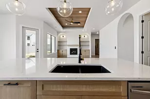 1980 Blossom Wy, Hurricane, UT 84737 - Photo 10