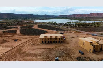 2550 S Coyote Gulch Bldg 11 Unit 3, Kanab, UT 84741 - Photo 4