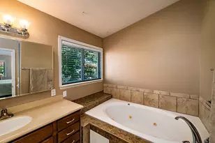 76 E 725 S, Ivins, UT 84738 - Photo 32