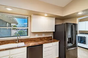 76 E 725 S, Ivins, UT 84738 - Photo 28