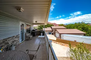 76 E 725 S, Ivins, UT 84738 - Photo 18