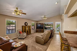 76 E 725 S, Ivins, UT 84738 - Photo 22