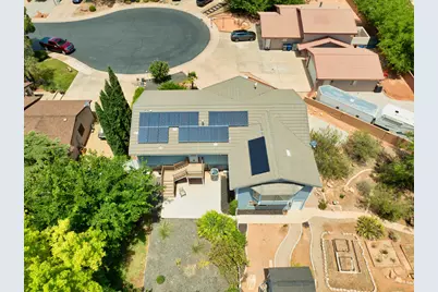 76 E 725 S, Ivins, UT 84738 - Photo 4