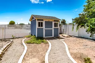 76 E 725 S, Ivins, UT 84738 - Photo 12