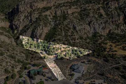2235 S Chekshani Cliffs, New Harmony, UT 84757 - Photo 2