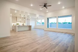 525 N 3380 W, Hurricane, UT 84737 - Photo 4