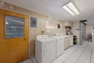 237 S 100 W, Hurricane, UT 84737 - Photo 12