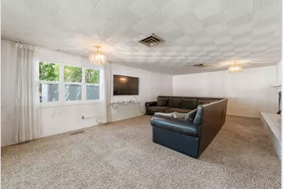 237 S 100 W, Hurricane, UT 84737 - Photo 2