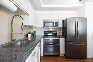 157 Flowerfield Dr, Draper, UT 84020 - Photo 8