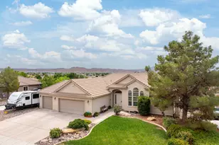 2208 E 2480 S, Saint George, UT 84790 - Photo 2