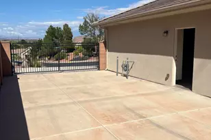 232 S Acantilado Cir, Saint George, UT 84790 - Photo 68
