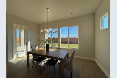 37 W Serenity Cir, Ivins, UT 84738 - Photo 14