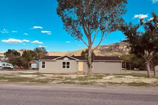 184 W Center St, Kanarraville, UT 84742 - Photo 36