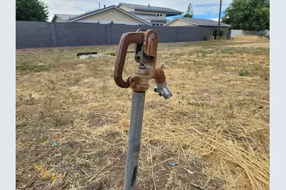 120 W 100 S, Enterprise, UT 84725 - Photo 4