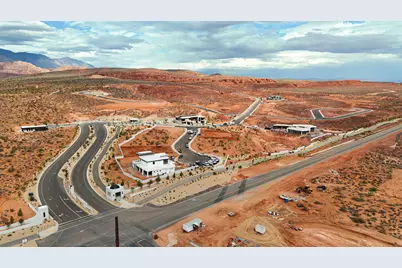 1517 N Altozano Rd, Washington, UT 84780 - Photo 1