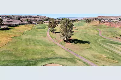 767 W Uxbridge Dr, Saint George, UT 84770 - Photo 4